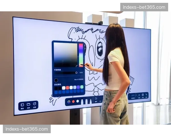 远程操作界面走向触控化 导播人员交互体验持续改良